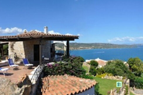 Villa a Baja Sardinia
