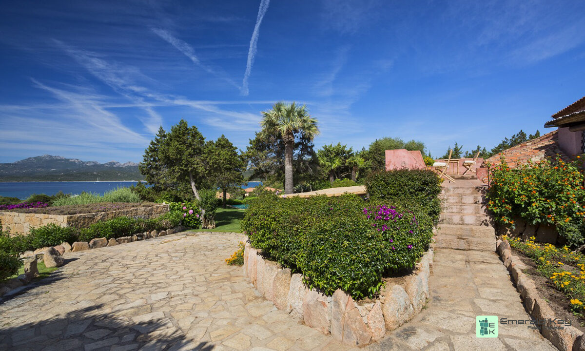 VILLA CORBEZZOLI - Gallery Image (29)