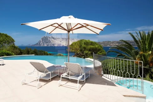 Villa-FARFALLA-For-Rent-Emeraldkey-(52)