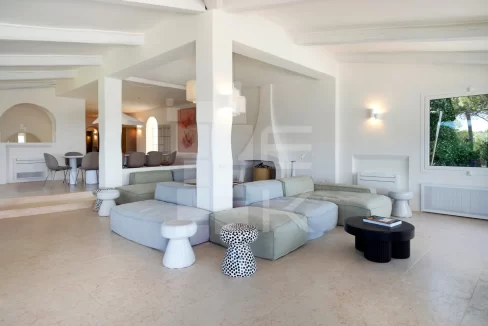 Villa-FARFALLA-For-Rent-Emeraldkey-(70)