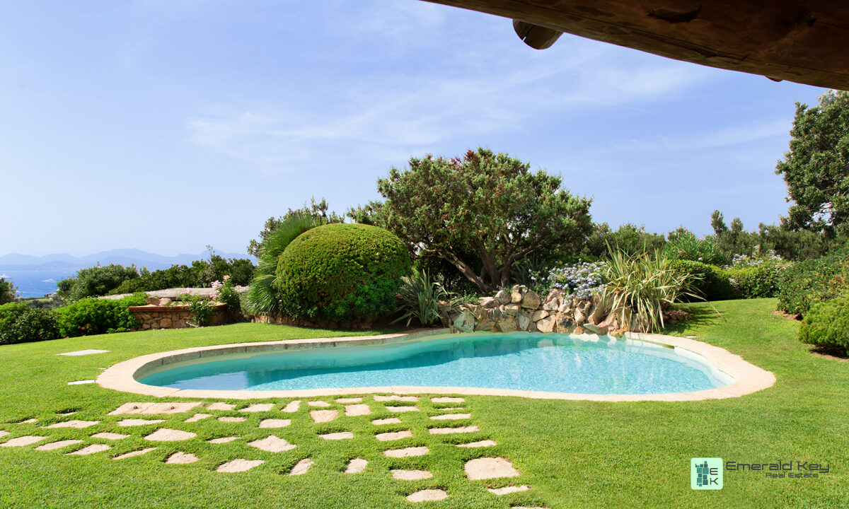 Villa PRIMAVERA - PORTO CERVO PEVERO GOLF - Gallery Image (4)