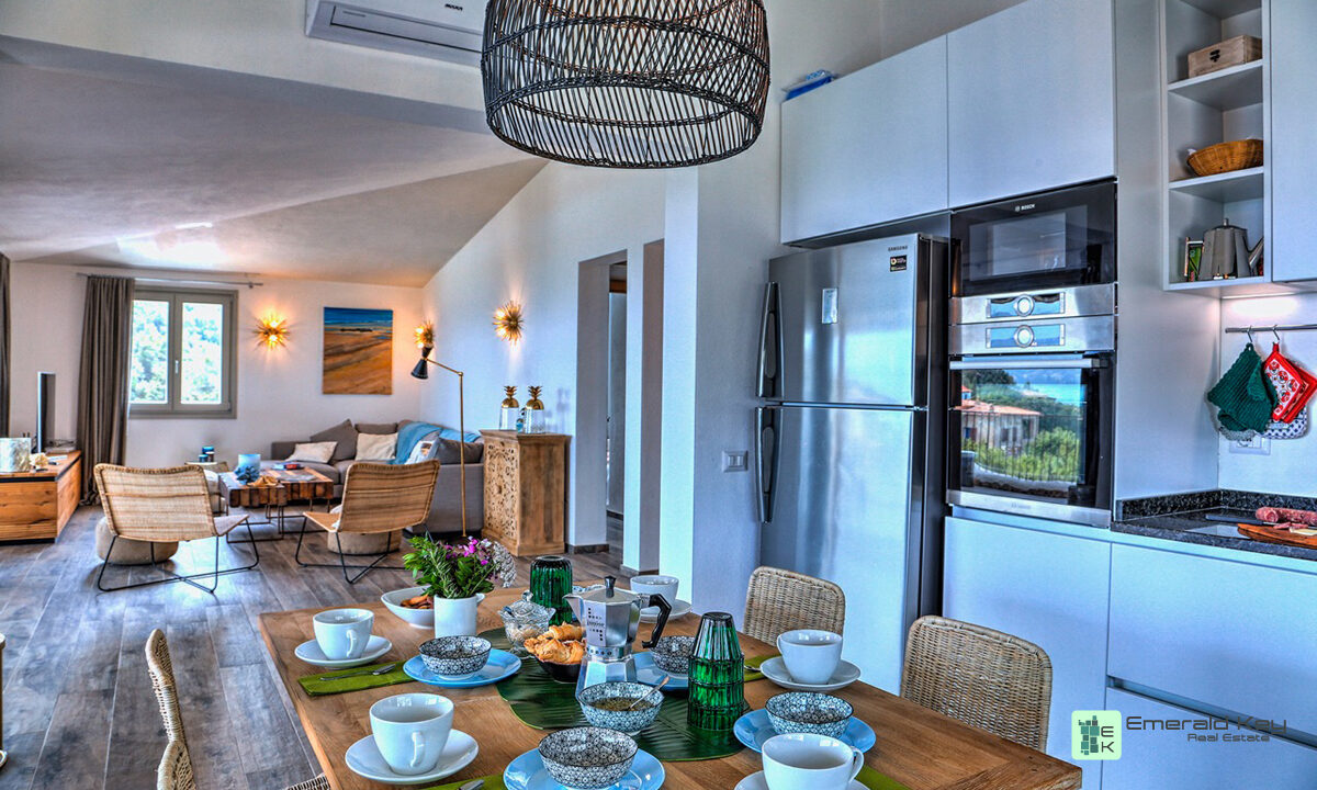 VILLA BREZZA DI MARE - CANNIGIONE - Gallery Image (22)