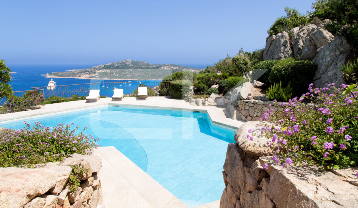 Villa GINESTRA - PANTOGIA (83)