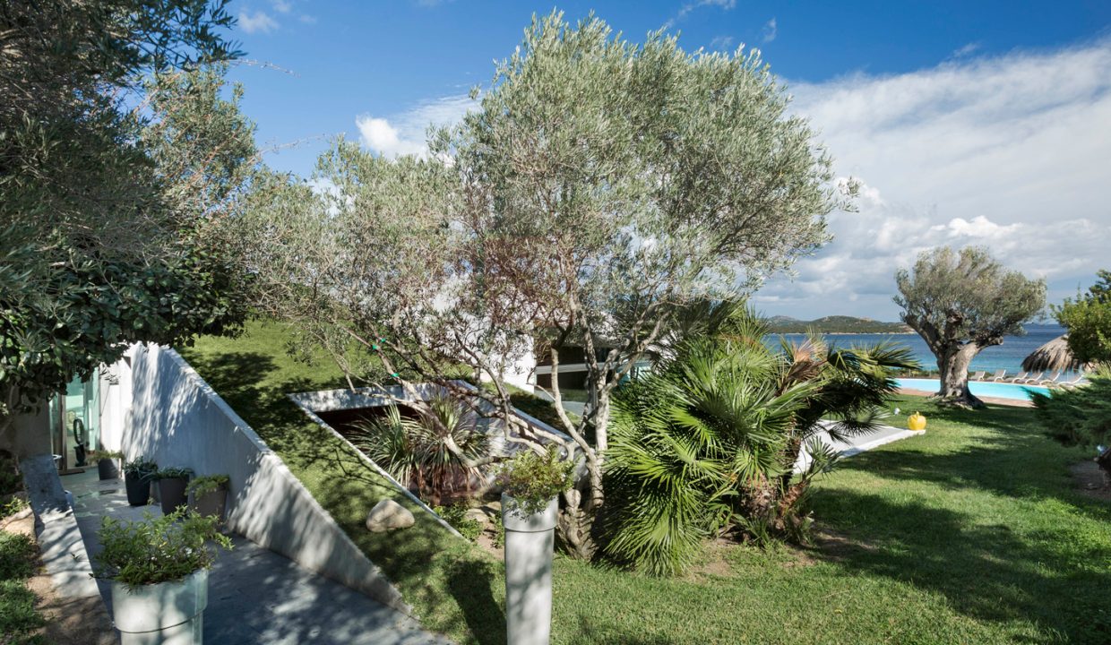 Villa AKI-Portisco-for rent- Emeraldkey Real Estate (11)