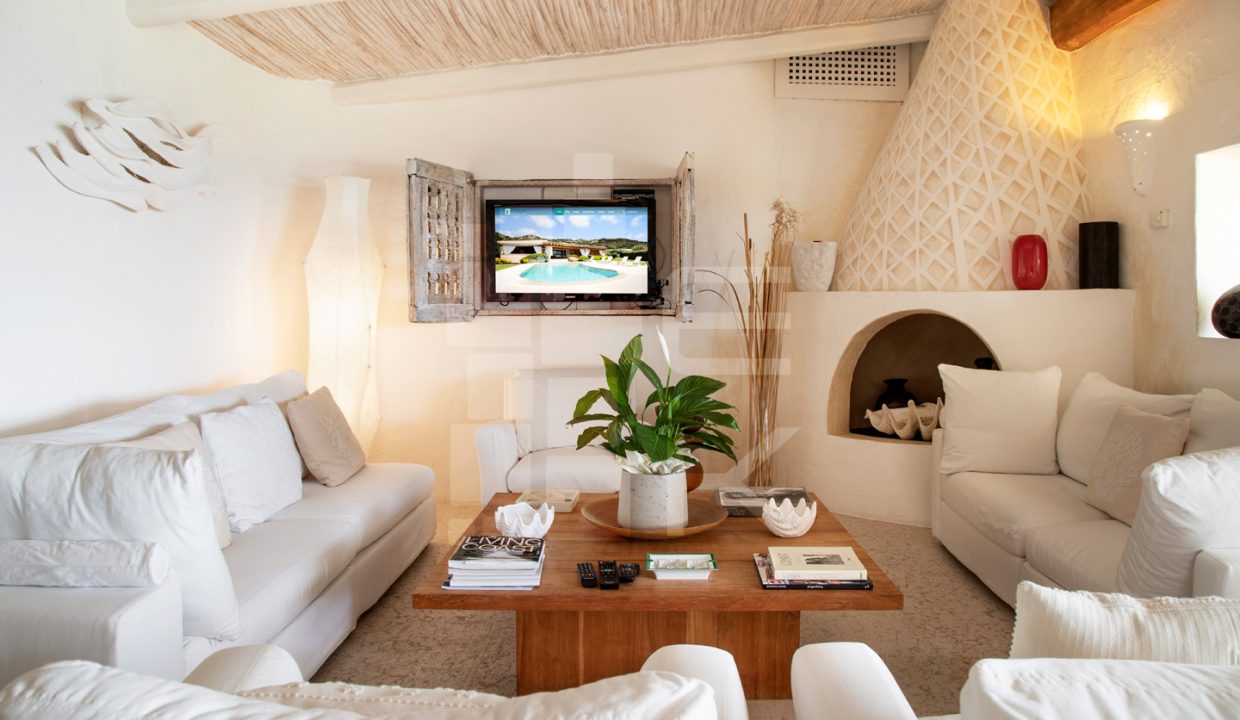 Villa CHICCA - cala di volpe for rent - meraldkey real estate (16)