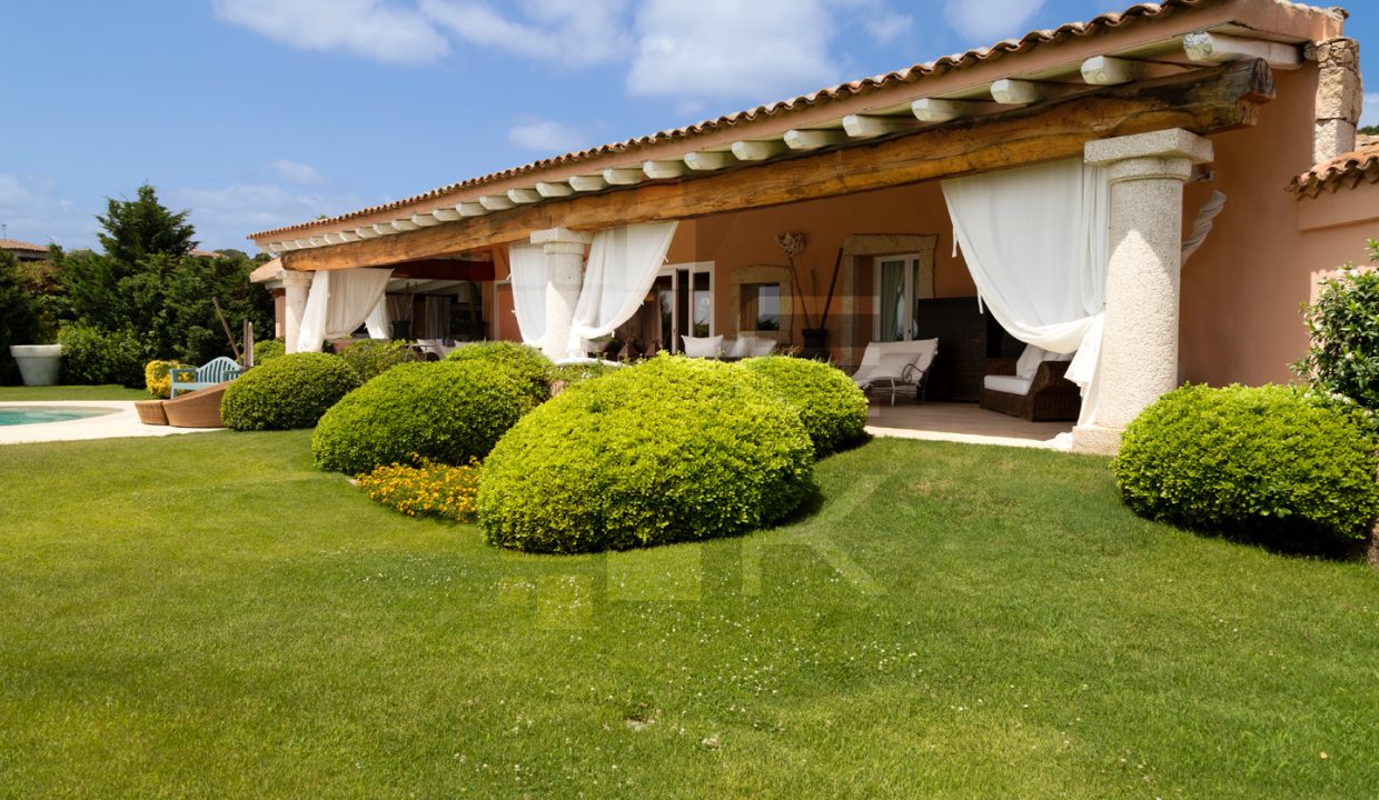Villa CHICCA - cala di volpe for rent - meraldkey real estate (46)