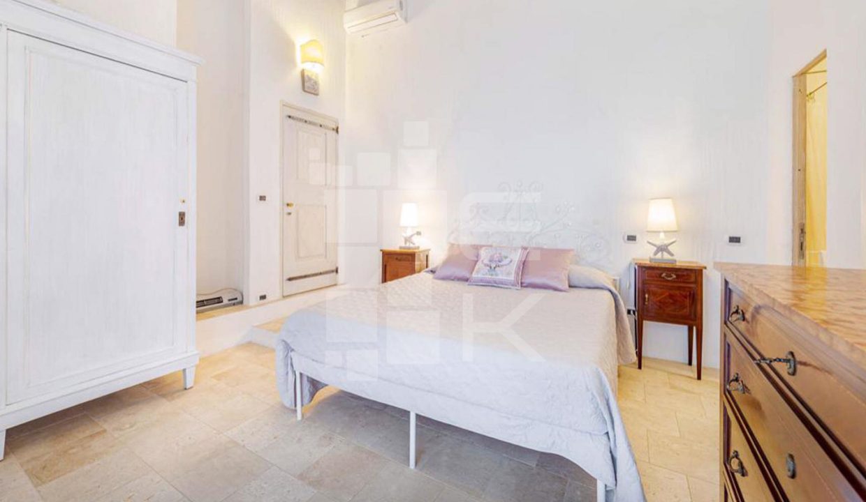 Villa GERBERA-Pantogia-for sale-Emeraldkey Real Estate (14)
