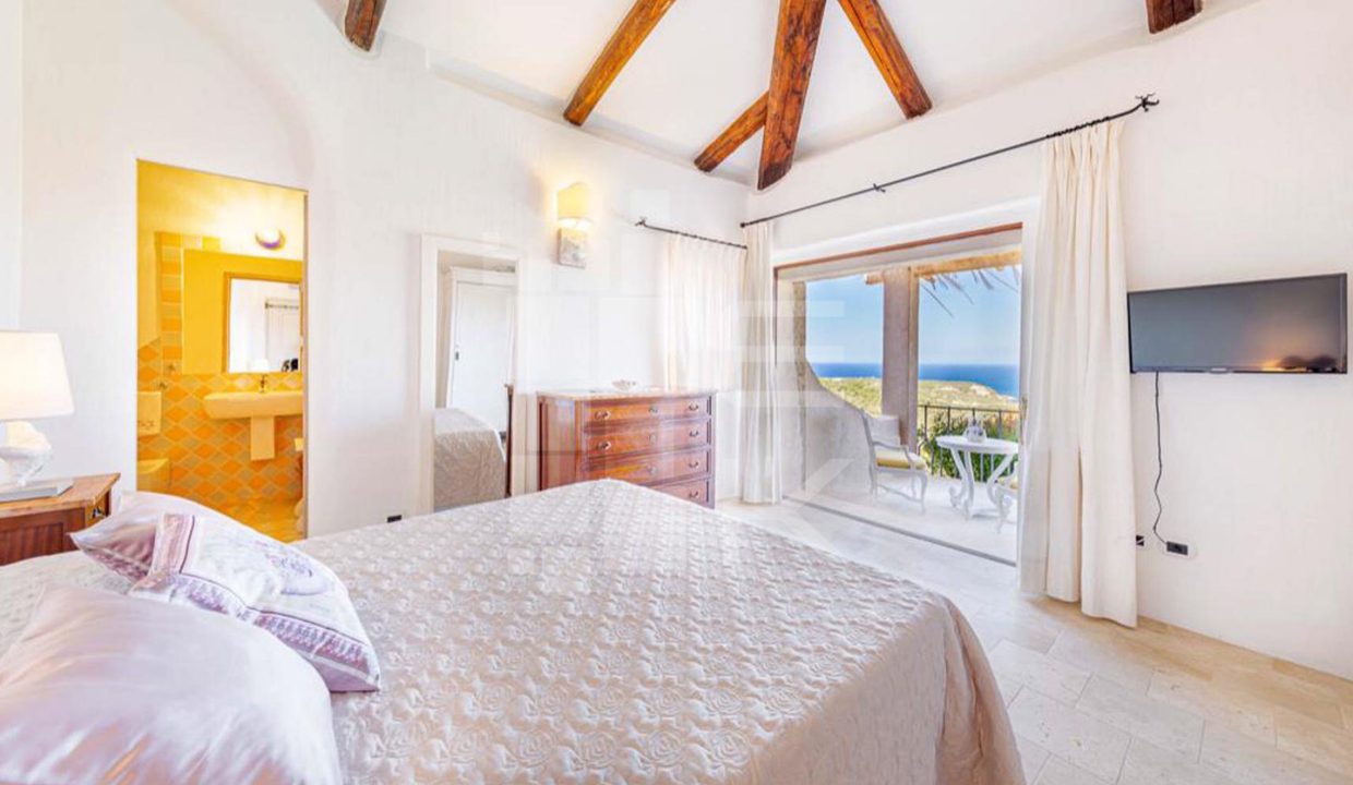 Villa GERBERA-Pantogia-for sale-Emeraldkey Real Estate (18)