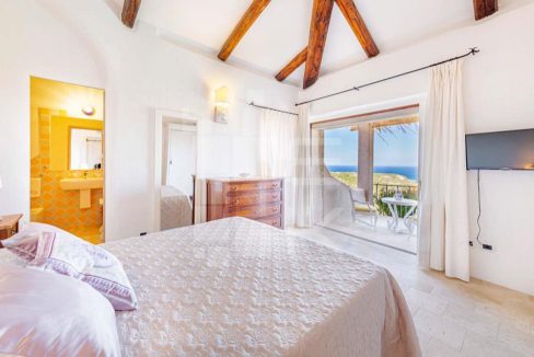 Villa GERBERA-Pantogia-for sale-Emeraldkey Real Estate (18)