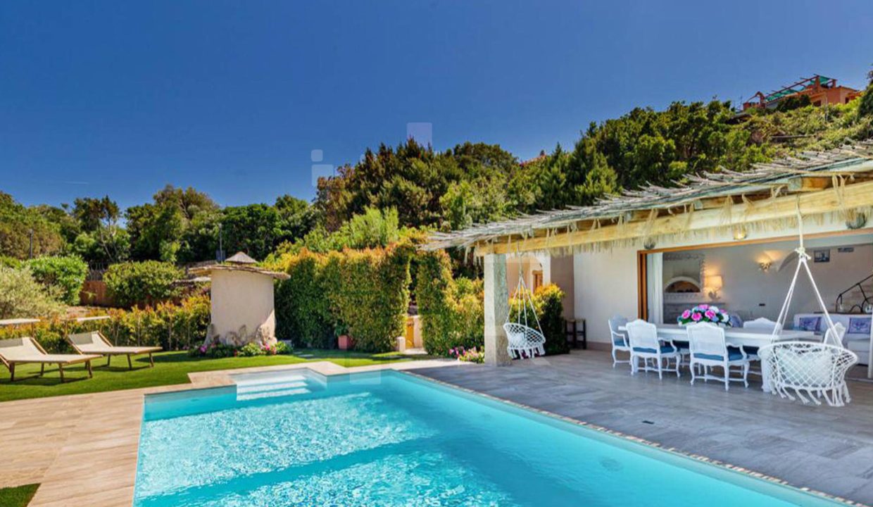 Villa GERBERA-Pantogia-for sale-Emeraldkey Real Estate (2)