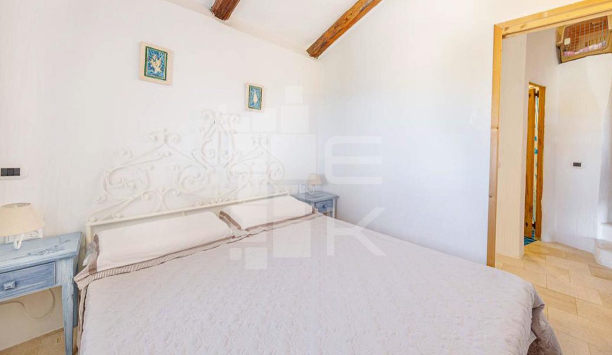 Villa GERBERA-Pantogia-for sale-Emeraldkey Real Estate (22)