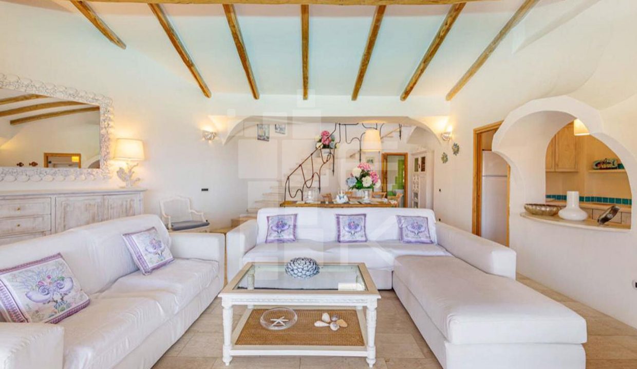 Villa GERBERA-Pantogia-for sale-Emeraldkey Real Estate (7)